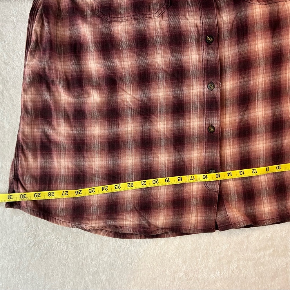 Carhartt Women's Button Down Burgandy Flannel Plaid Shirt Size 3X (24W/26W) - Picture 8 of 14